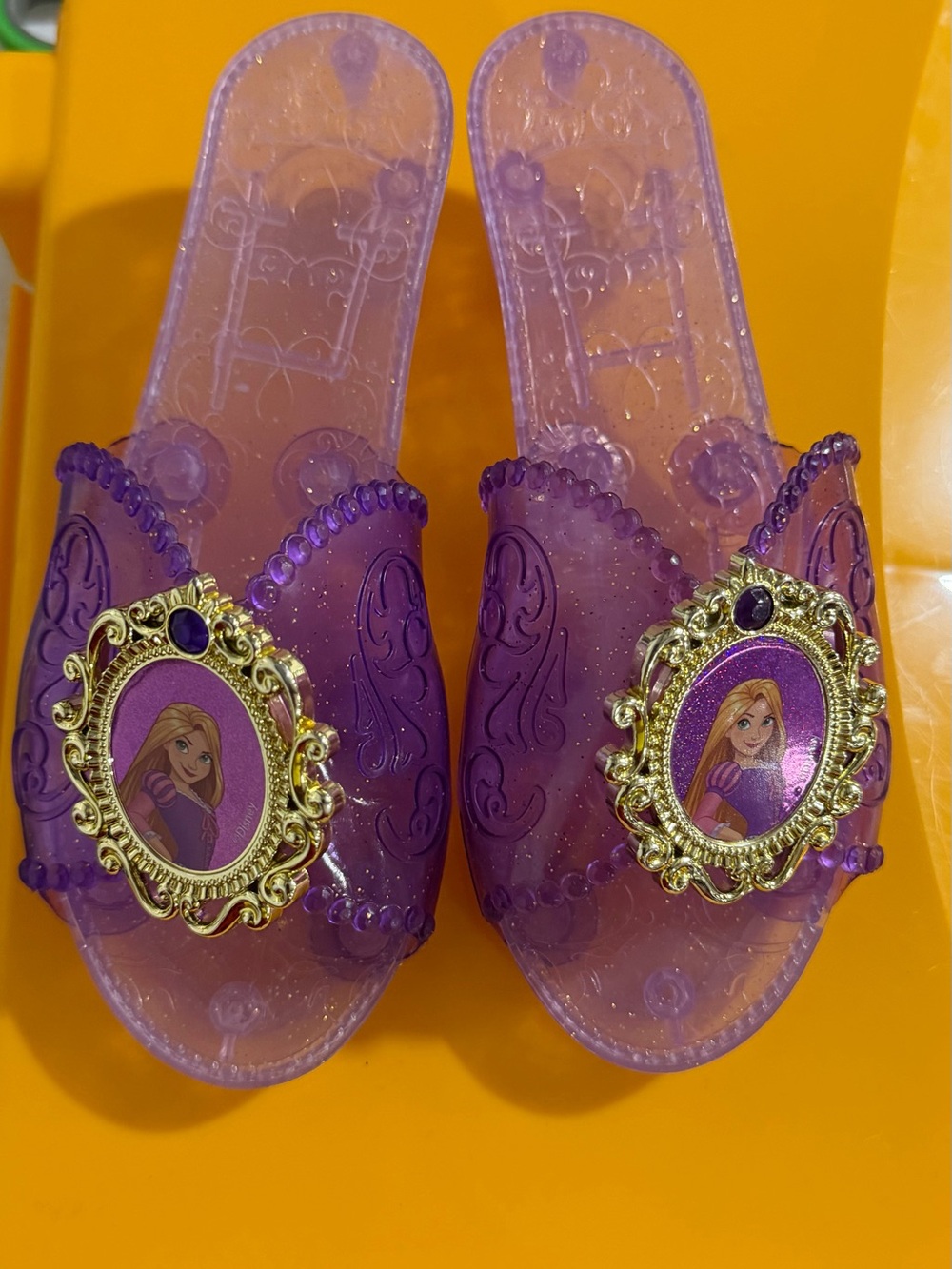 Disney Purple Rapunzel Jelly Slides with Gold Medallions size 9-10